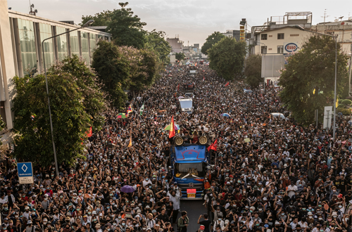 IA Hybride pour gérer les mouvements de foule